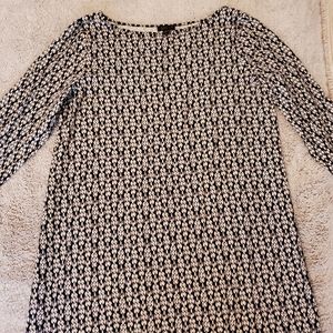 JJill ladies knee length dress, Wearever Collection, 3/4 sleeves, size M petite